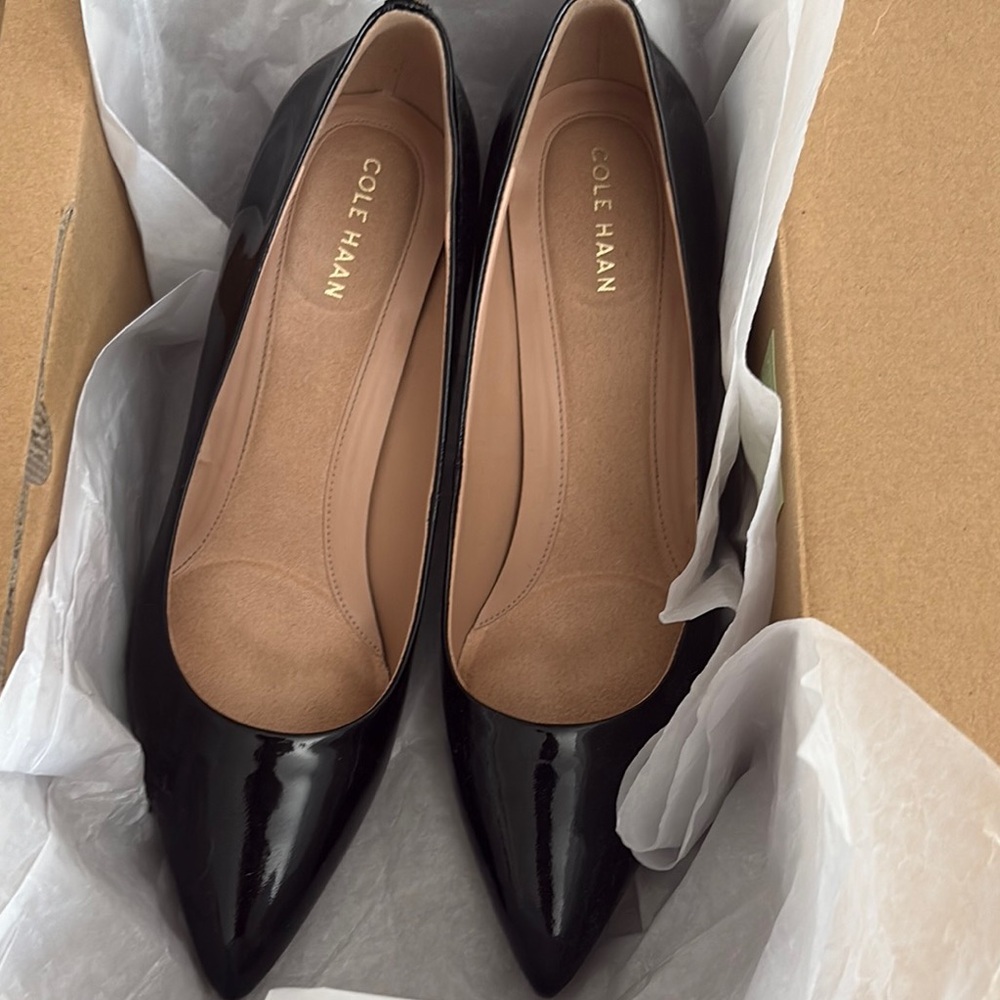 Cole Haan Women's Shiny Black Pumps
